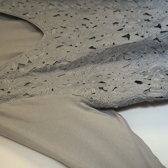 J.Jill Gray Crochet Lace Overlay 3/4 Sleeve Blouse Sz 4XL Women - Picture 4 of 10